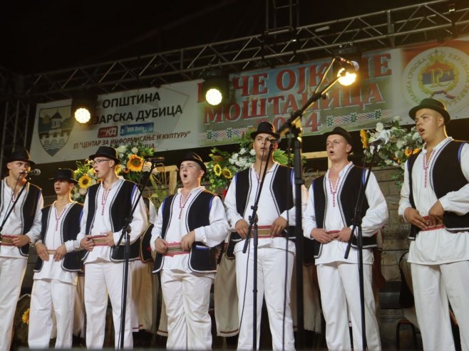 “Veče ojkače” kod manastira Moštanica