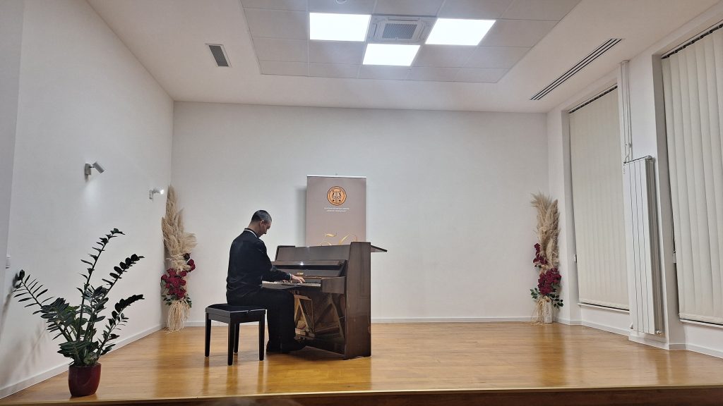 Održan koncert pijaniste Dejana Jankovića u muzičkoj školi Gradiška