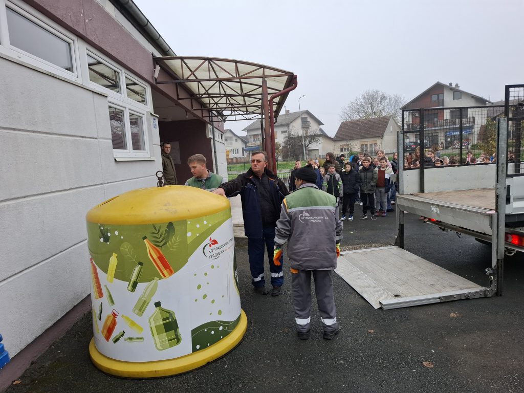 Podržana ekološka svijest učenika i nastavnika OŠ „Kozarska djeca“