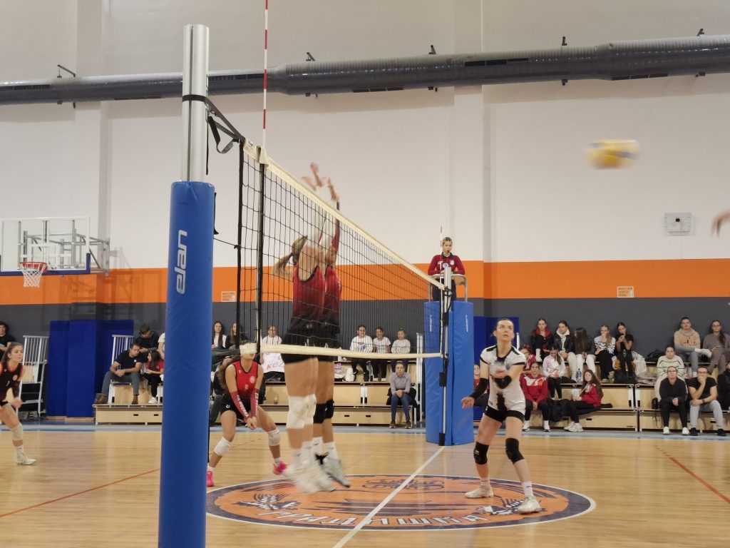 Odbojkašice Kozare i dalje na maksimalnom učinku (FOTO)