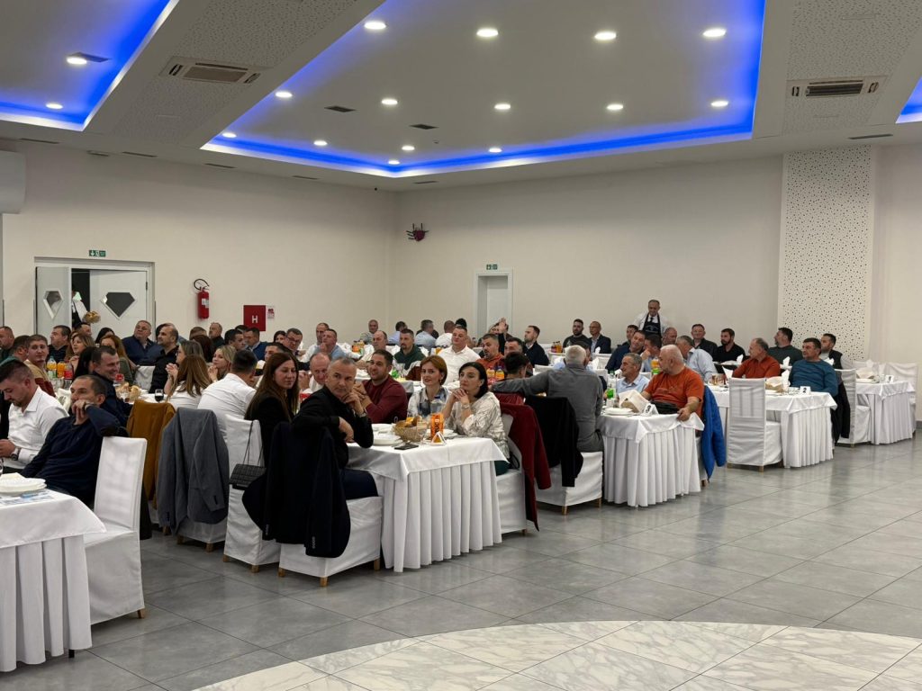 Više od 400 gostiju na manifestaciji „Plavo veče“ FK Lijevče (FOTO)