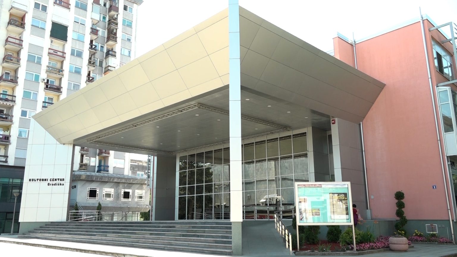 Javni poziv umjetnicima za otkup djela likovne umjetnosti