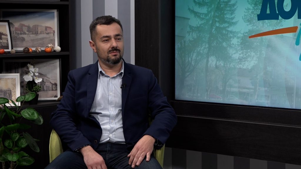 KP„Gradska čistoća“ spremno dočekala prvi snijeg u Gradišci