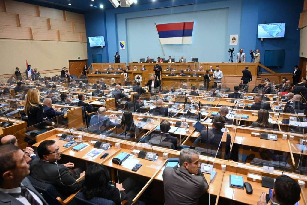 Vlada Srpske: Utvrđeni Nacrt zakona o turizmu i Prijedlog zakona o obilježavanju dana žalosti