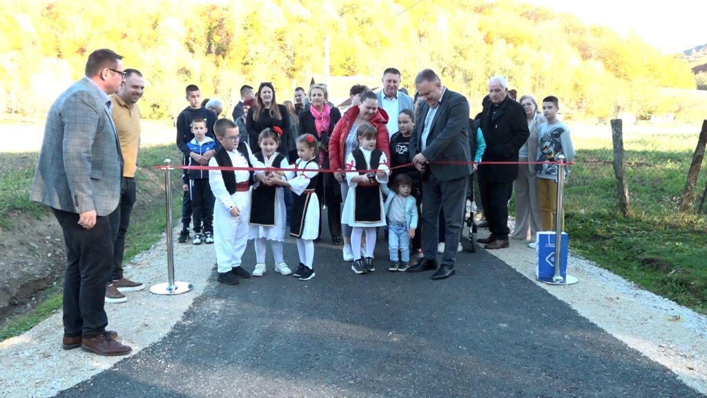 Otvoreno više od 2000 metara novoasfaltiranih puteva