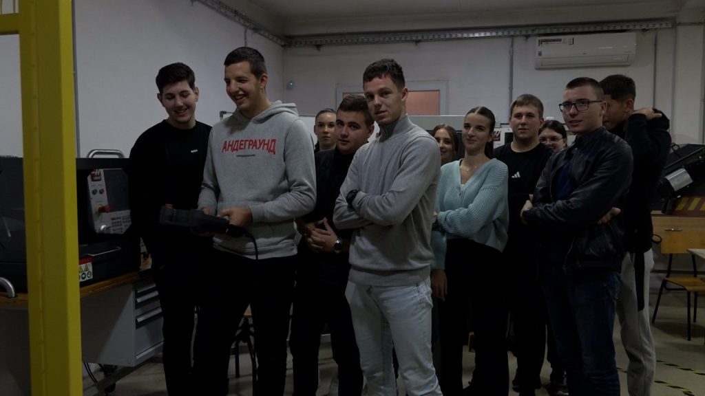 Tehničku školu u Gradišci ove godine završava prva generacija tehničara robotike