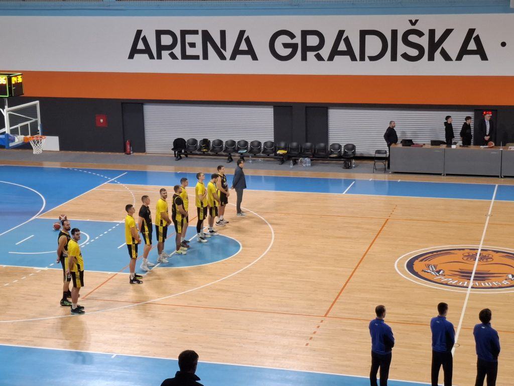 Košarkaši Stars Basketa trijumfovali poslije velikog preokreta u posljednjoj četvrtini (FOTO)