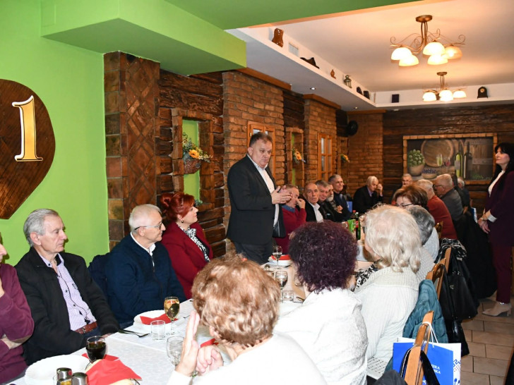 Prijem za penzionere Gradske uprave: Zahvalnost onima koji su gradili Gradišku