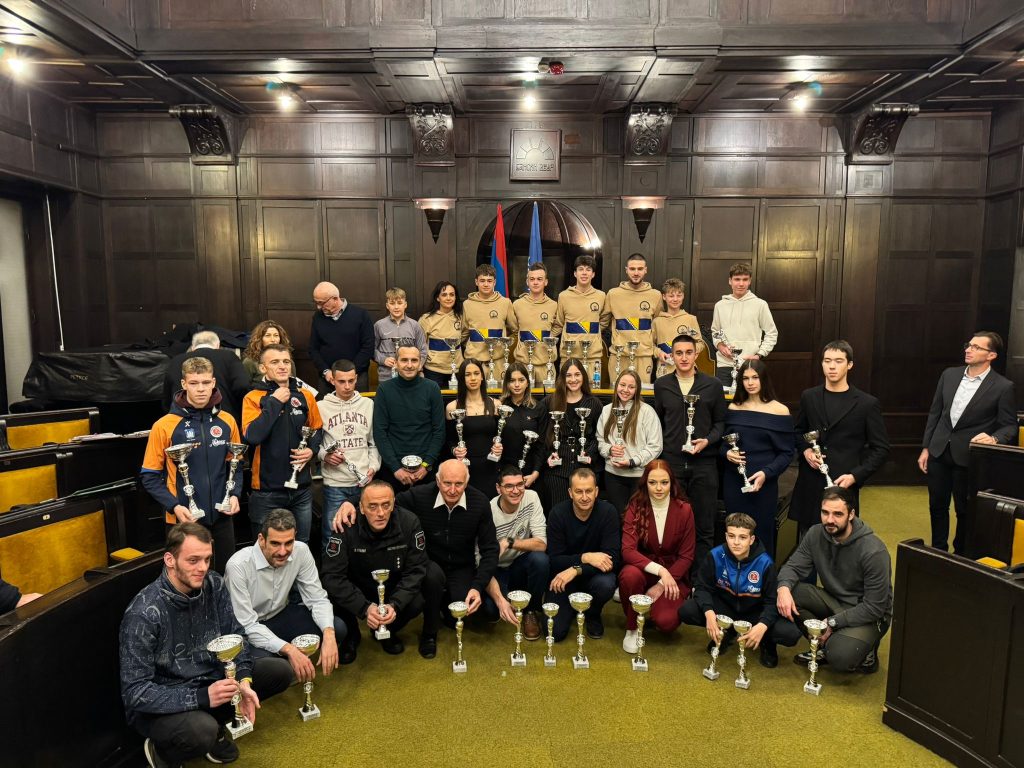 Veliki uspjeh BK „Čelendž“ iz Gradiške: Priznanja u BiH i Hrvatskoj kruna odlične sezone (FOTO)