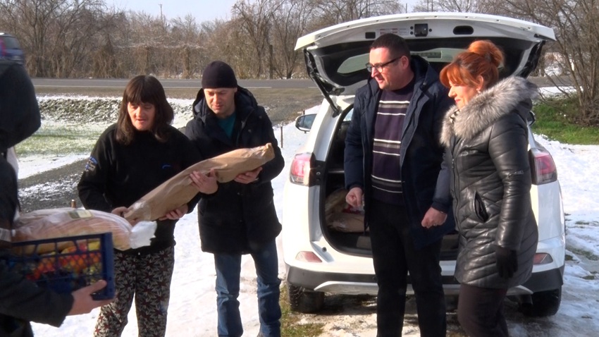 Podjela pečenica za socijalno ugrožene i višečlane porodice u ponedjeljak, 5. januara