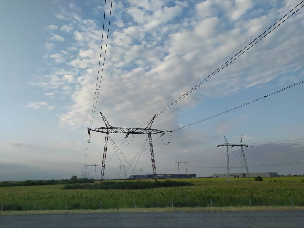 Regulatorna komisija za energetiku odlučila: Računi za struju uvećani od 1. februara