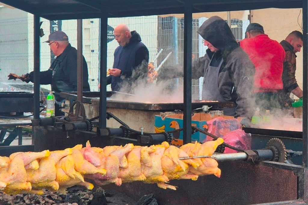 Ručak zahvalnosti: “Vozači kamiona heroji koji su spasili našu djecu”