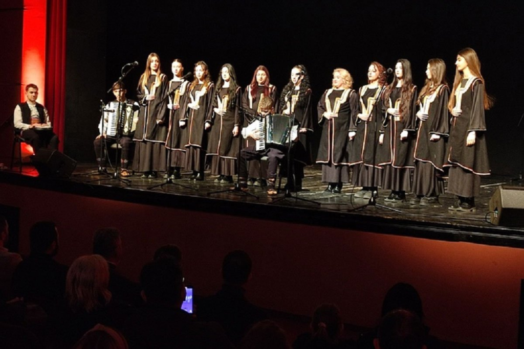 “Kamenički biseri” zasijali u Gradišci