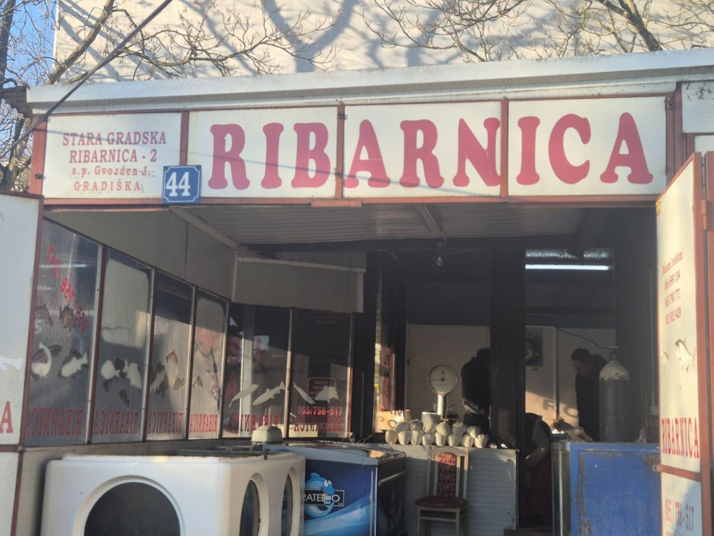 Bogata ponuda ribe u Gradišci za vrijeme posta