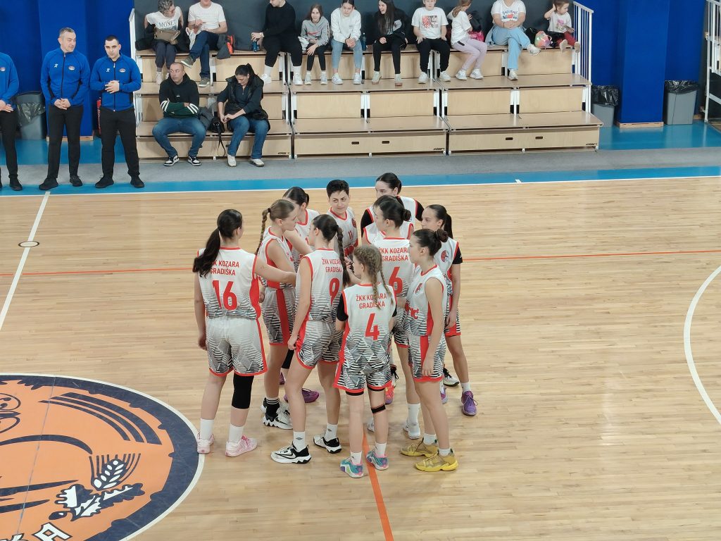 Pobjeda košarkašica Kozare uz 12 pogođenih trojki (FOTO)