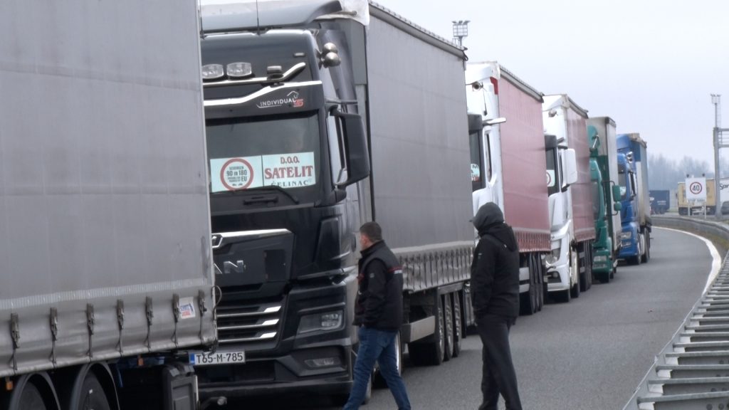 Protesti prevoznika od 23. marta, do ispunjenja zahtjeva sektora transporta i logistike
