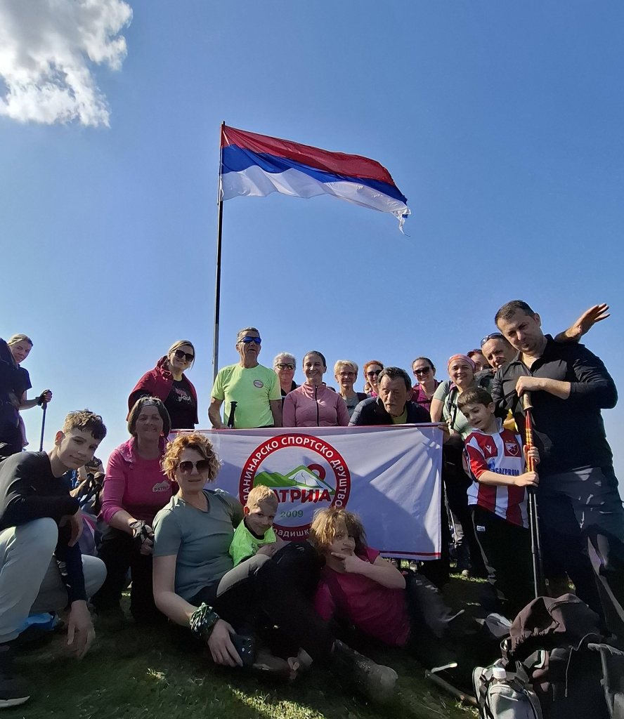 Gradiški planinari učestvovali u pohodu „Pozdrav proljeću“