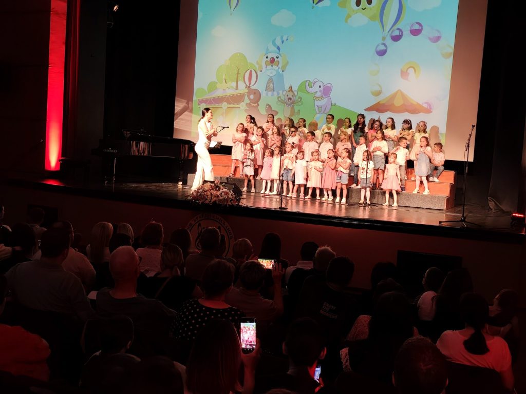 Održan humanitarni koncert muzičkog zabavišta i pripremnog razreda OMŠ „Branko Smiljanić“