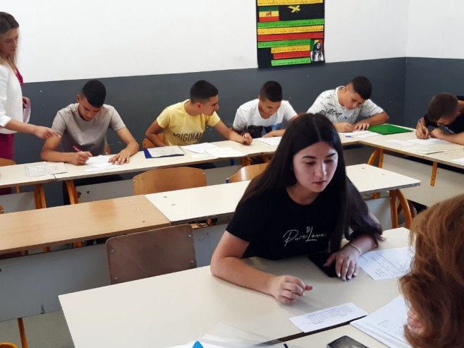 Objavljene konačne rang-liste upisanih učenika u junskom upisnom roku