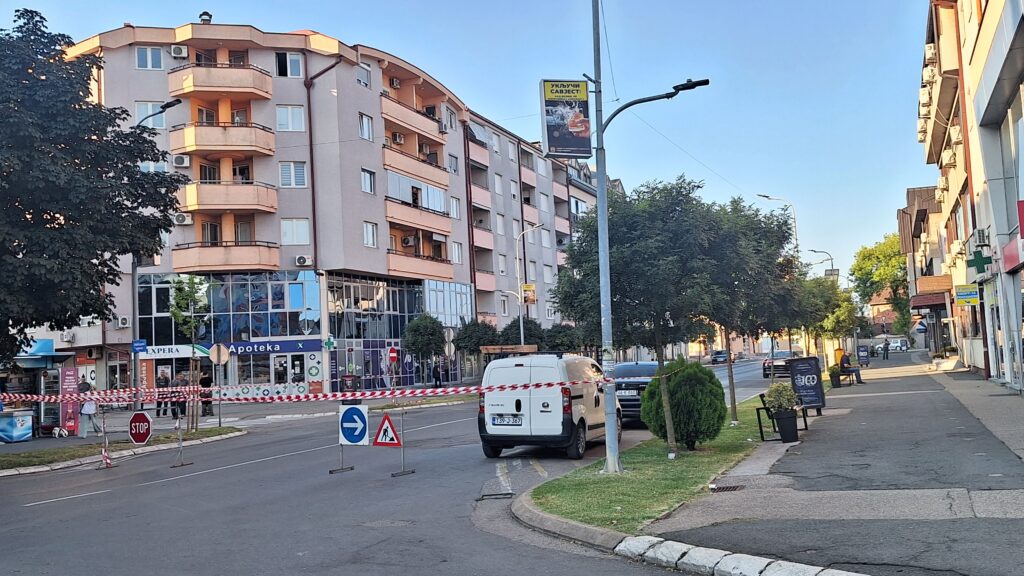 Dio Vidovdanske ulice zbog radova zatvoren za saobraćaj