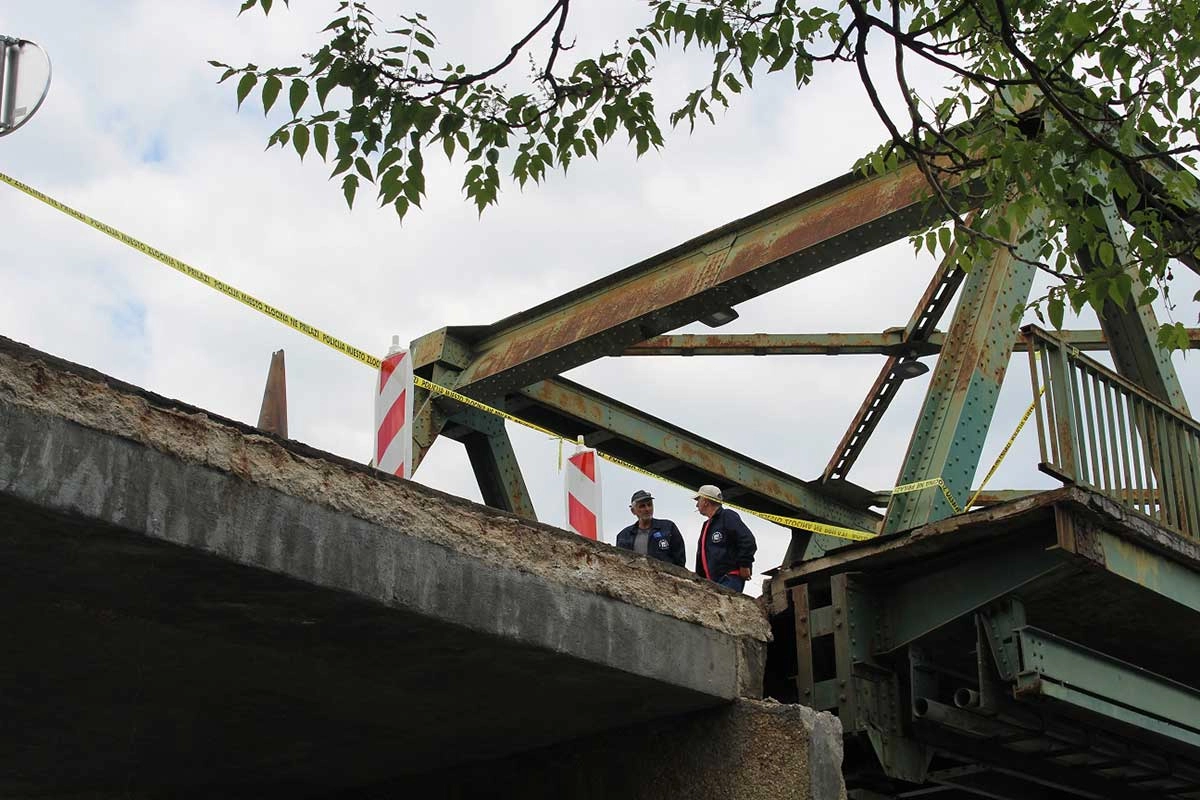 Stari most u Gradišci ostaje zatvoren, oba nadvožnjaka čekaju obnovu