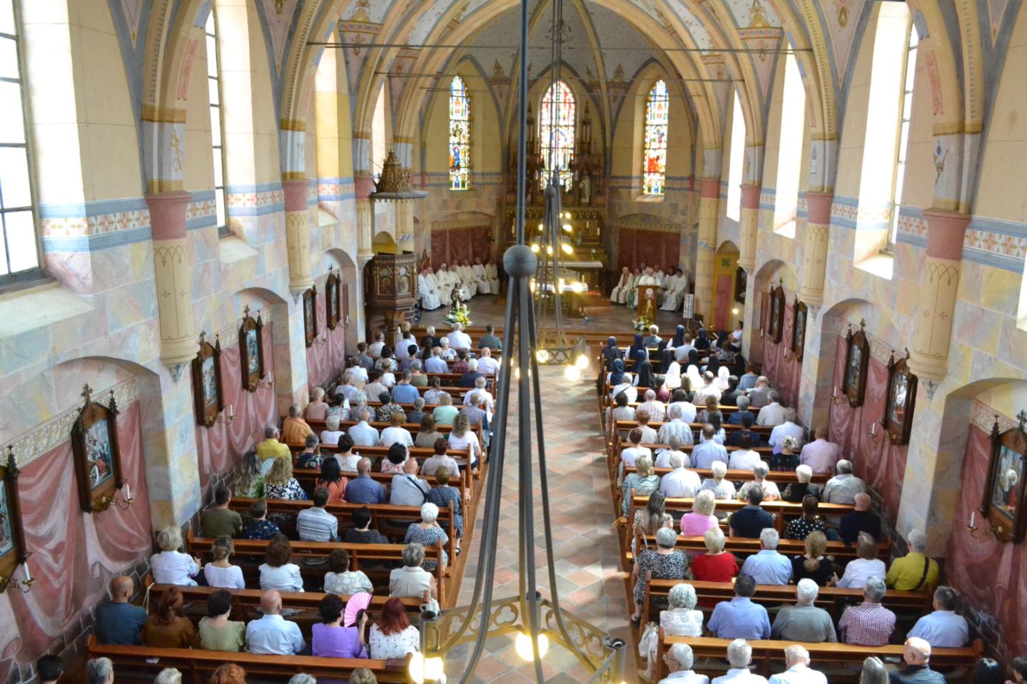 Zlatna misa monsinjora Karla Višatickog u Novoj Topoli